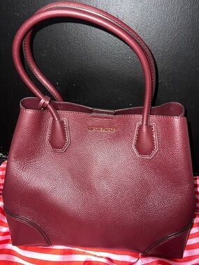 Michael Kors Mercer Gallery Medium Leather Satchel in Oxblood